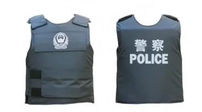 警用防弹衣的防护性能探究