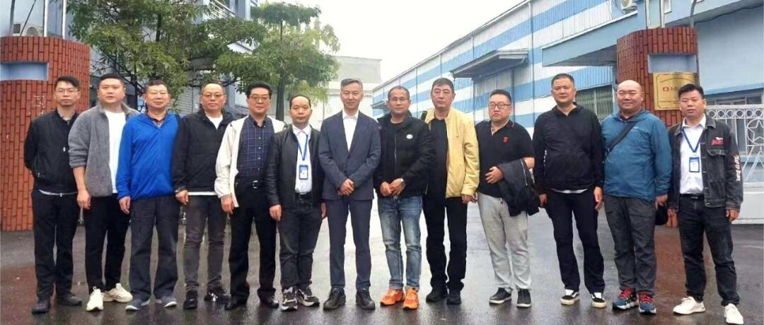 协会商务考察团出访越南、新加坡